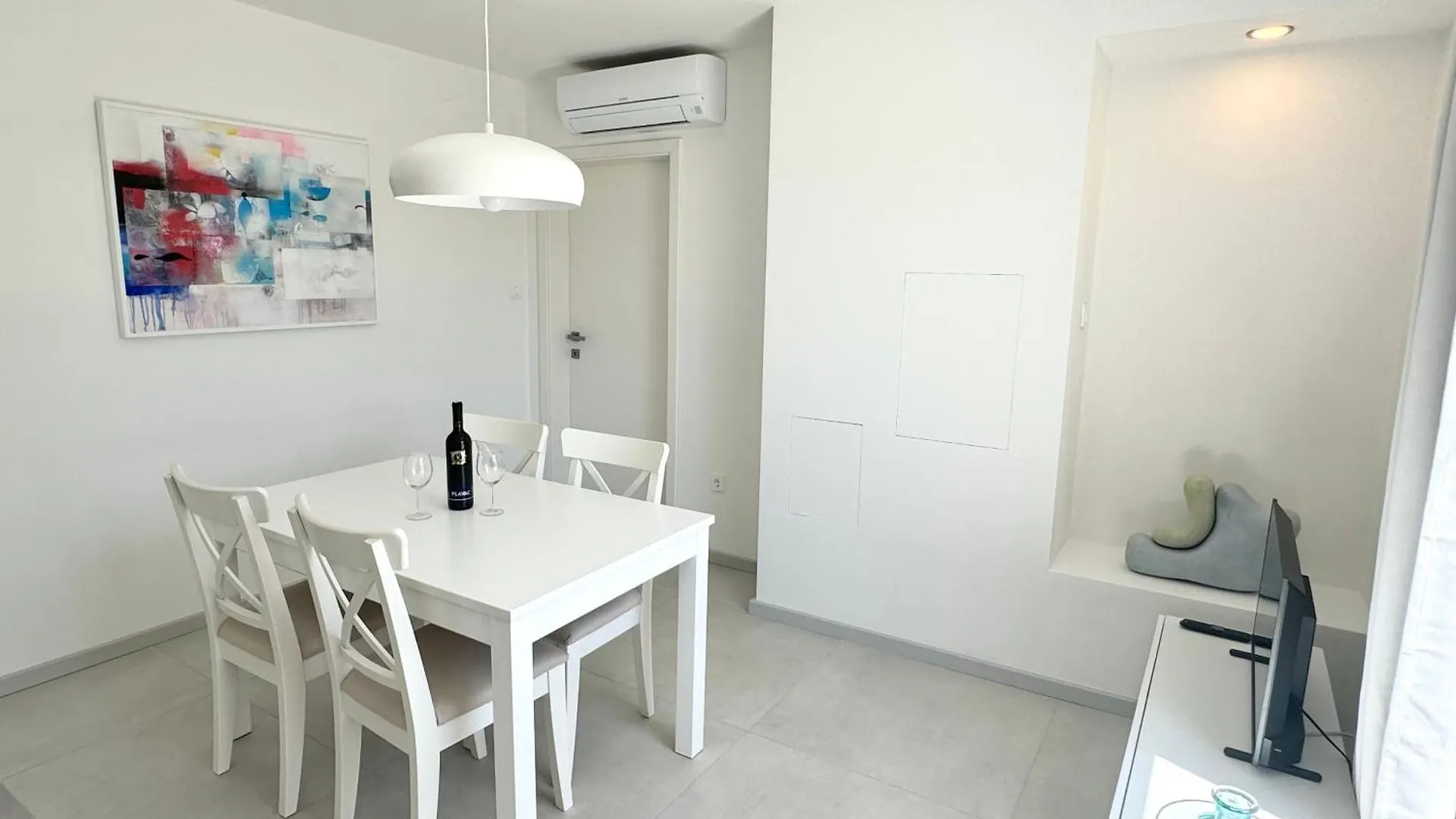 Artapart T Rabac Croatia